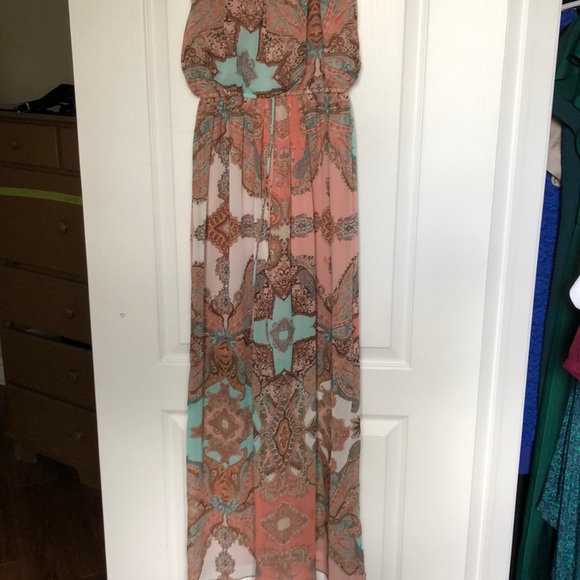 2 for $25 : Paisley print maxi dress - Picture 2 of 3